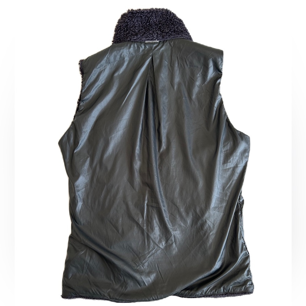 Patagonia Women's XS Los Lobos Reversible Fleece Vest Black Purple Full‎ Zip - Picture 4 of 9